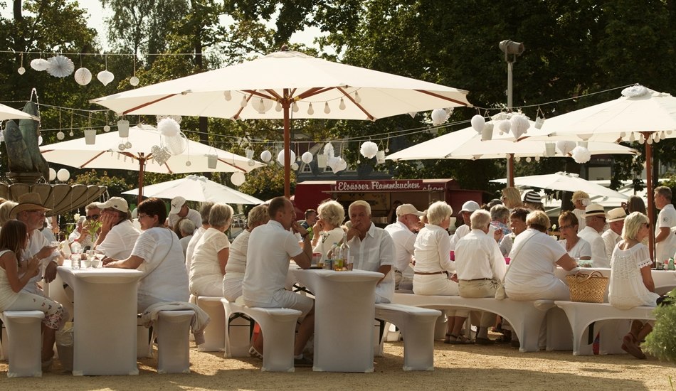 White picnic, © Kurverwaltung Ostseebad Boltenhagen