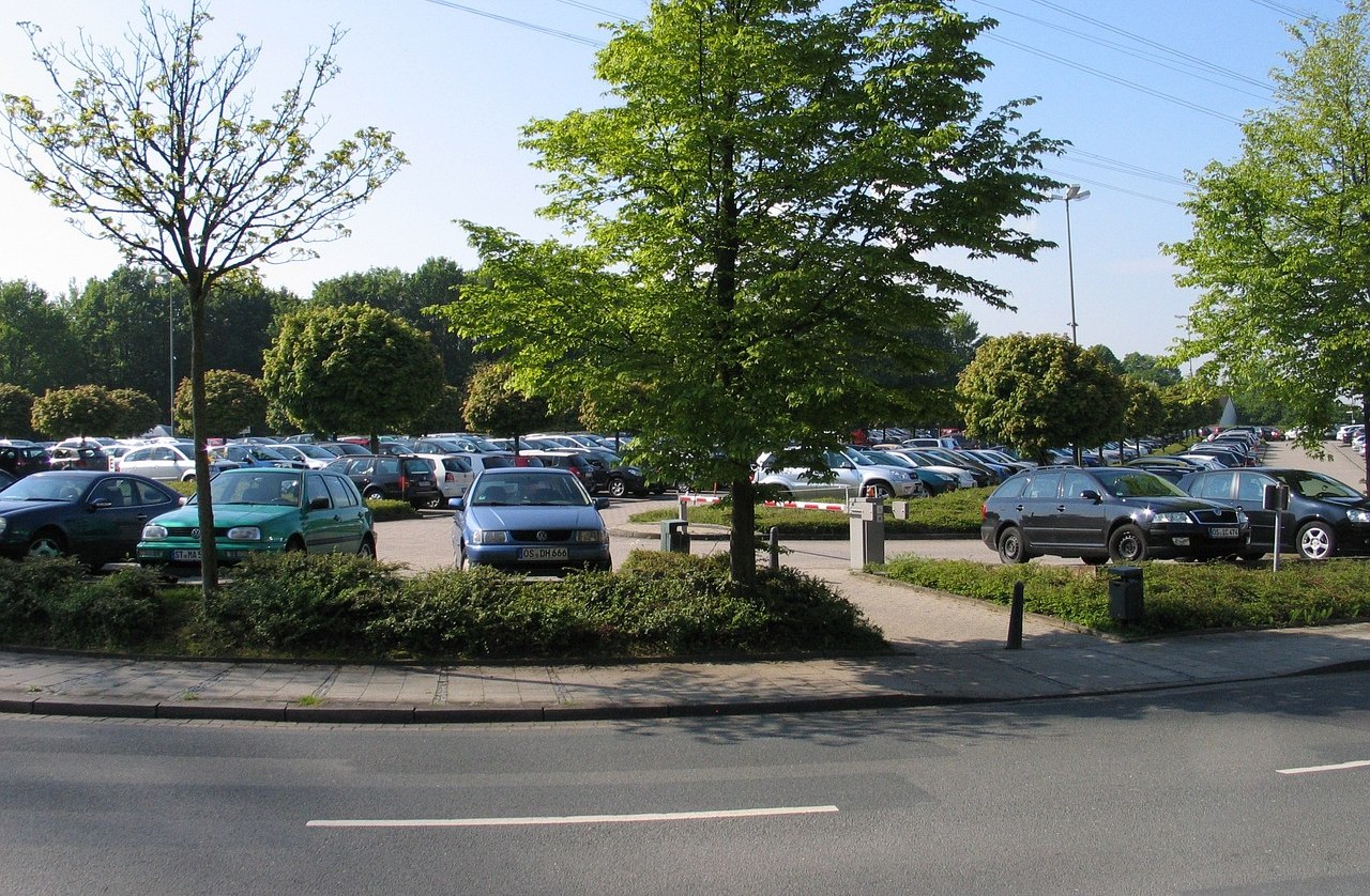 Car parking lot, © Tourist-Info