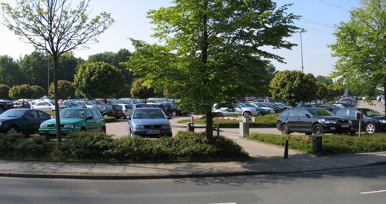 Car parking lot, © Tourist-Info