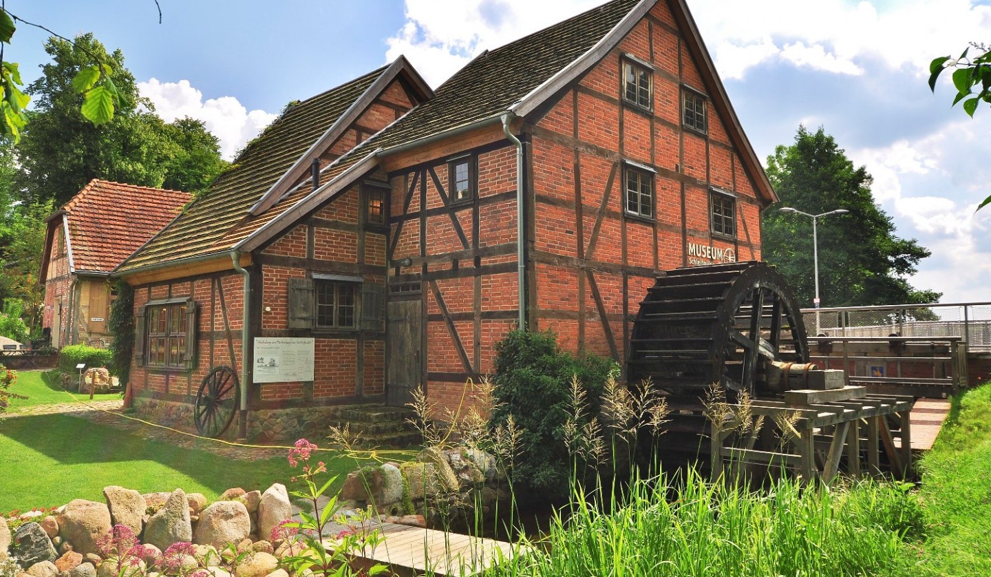 The grinding mill with the idyllic garden, © Stadtgeschichts- und Museumsverein Schwerin e.V.; Dr. Holger Martens