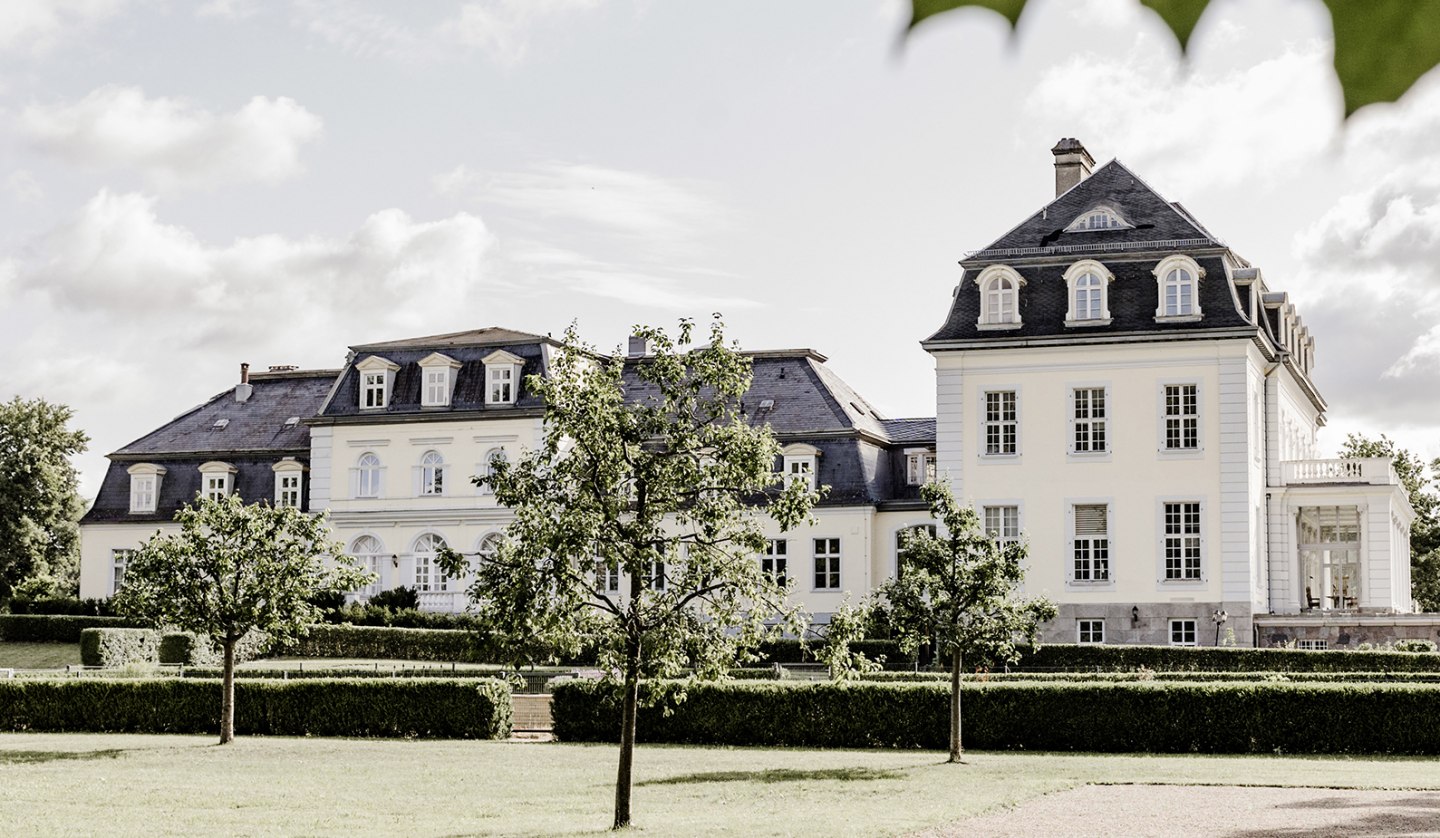 Main building Groß Plasten Castle, © Finn Steen