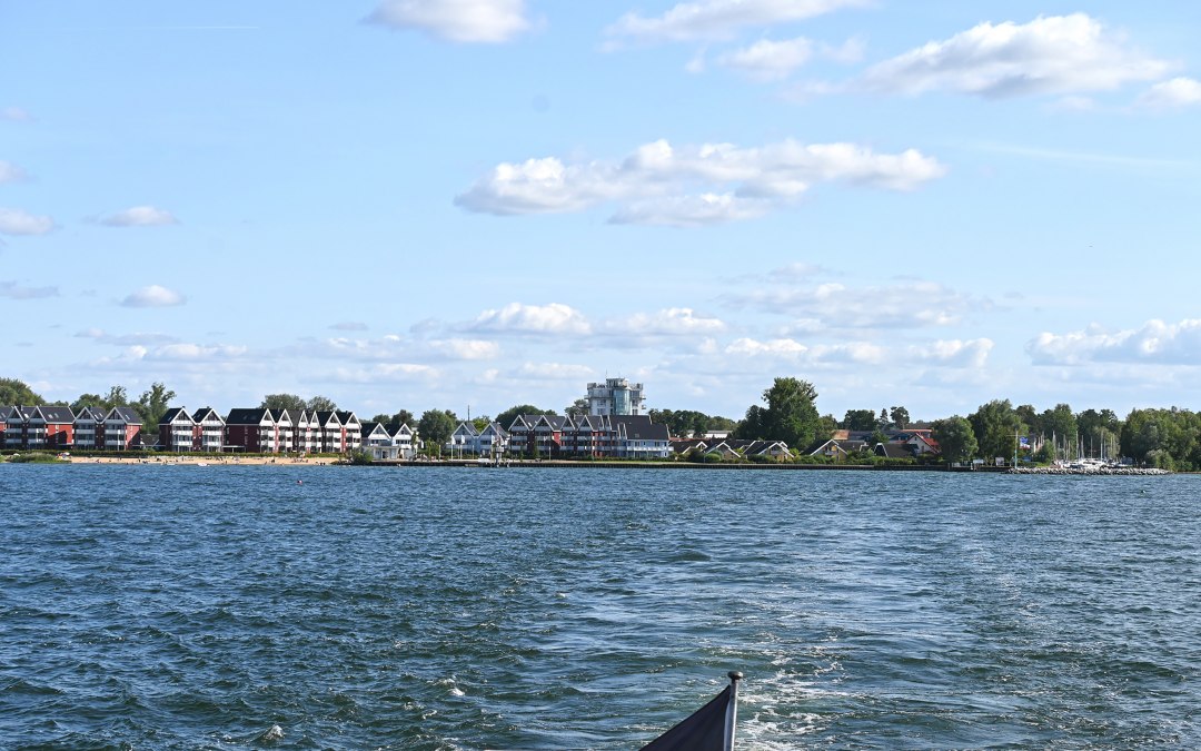 Hafendorf Müritz: Tourist center on the southern shore of Müritz, © KUHNLE-TOURS