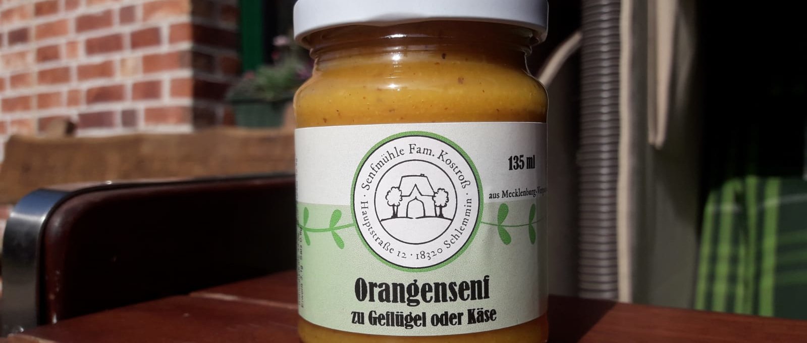 Taste explosion-orange-mustard-from-schlemmin, © Senfmühle Schlemmin