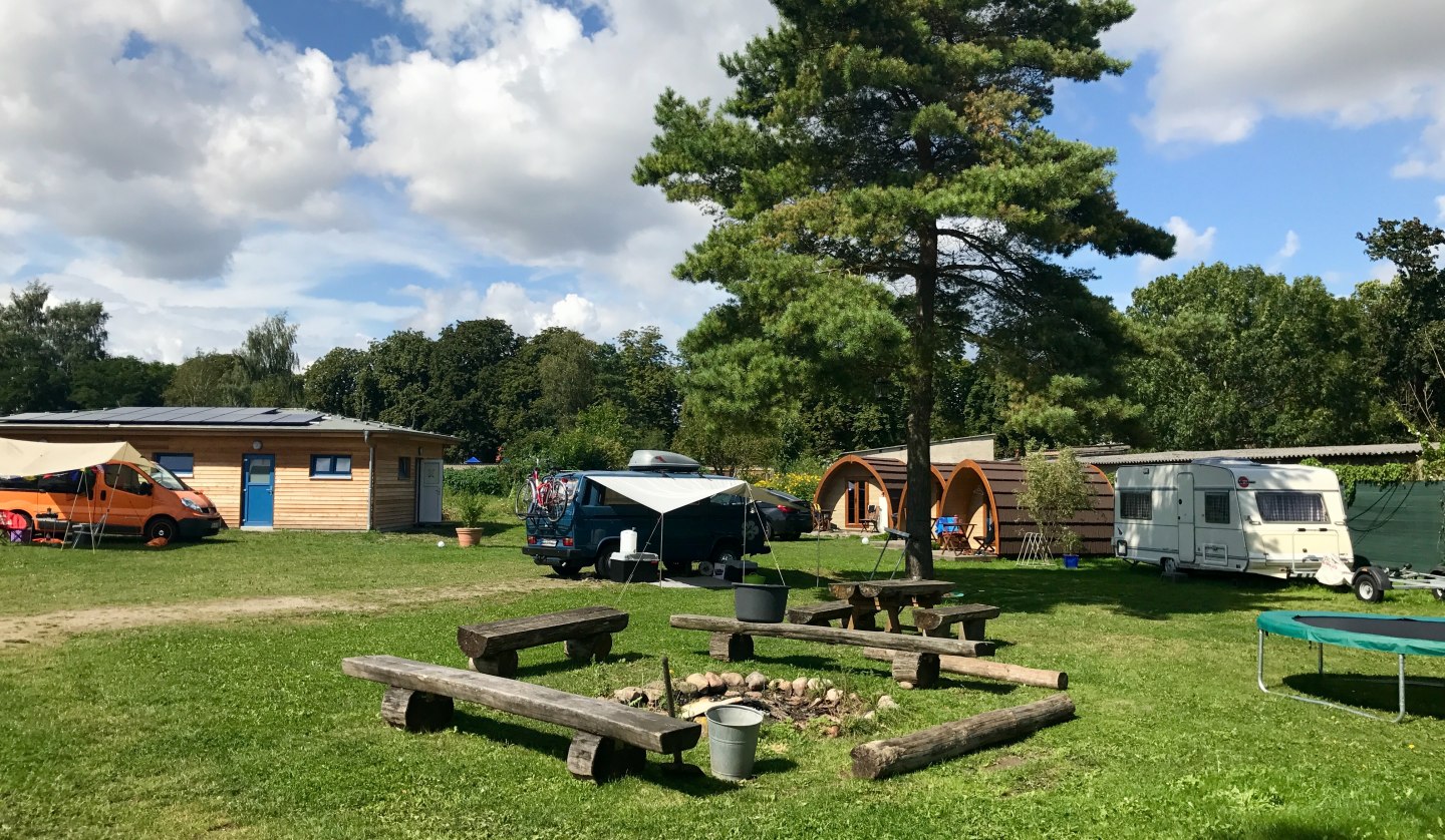 Campsite with canoe station, © Christa Labouvie