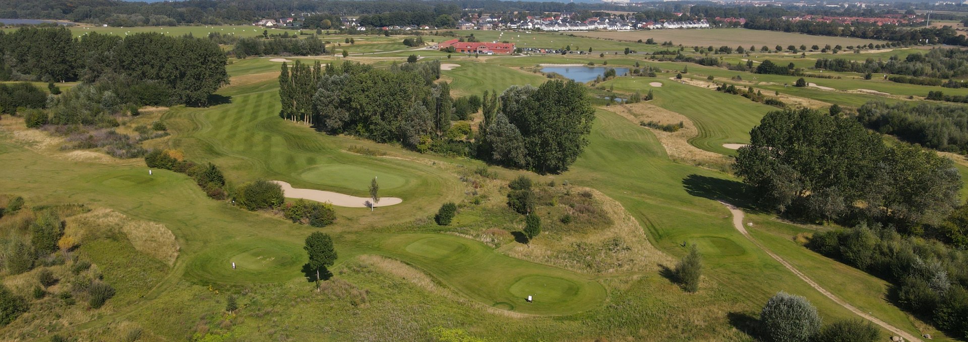 Golfanlage Warnemünde_from hole 5 to the clubhouse, © Golfanlage Warnemünde