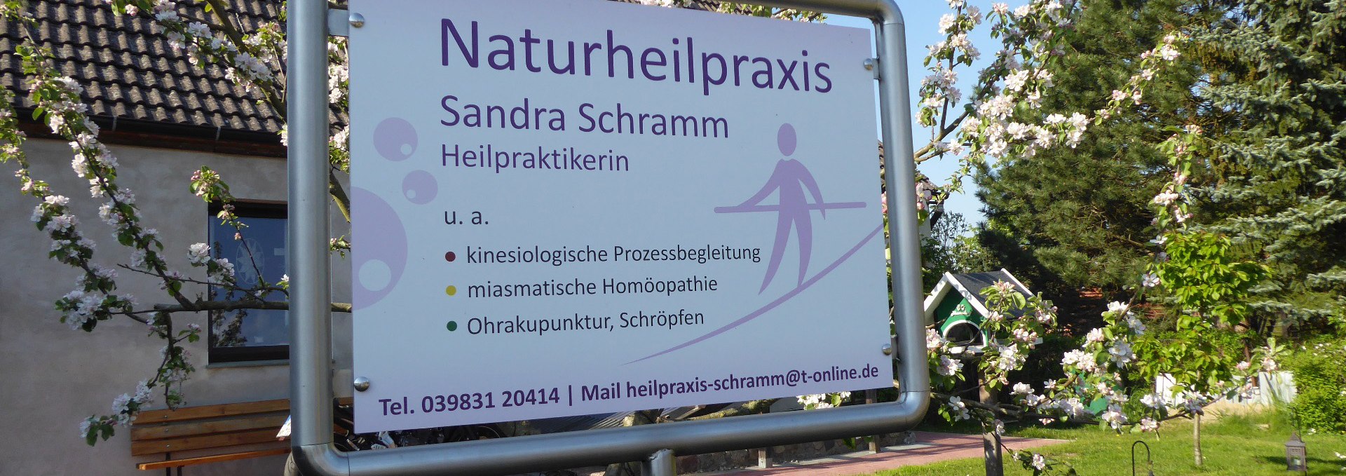 This sign points you to my practice in Carwitz, © S. Schramm