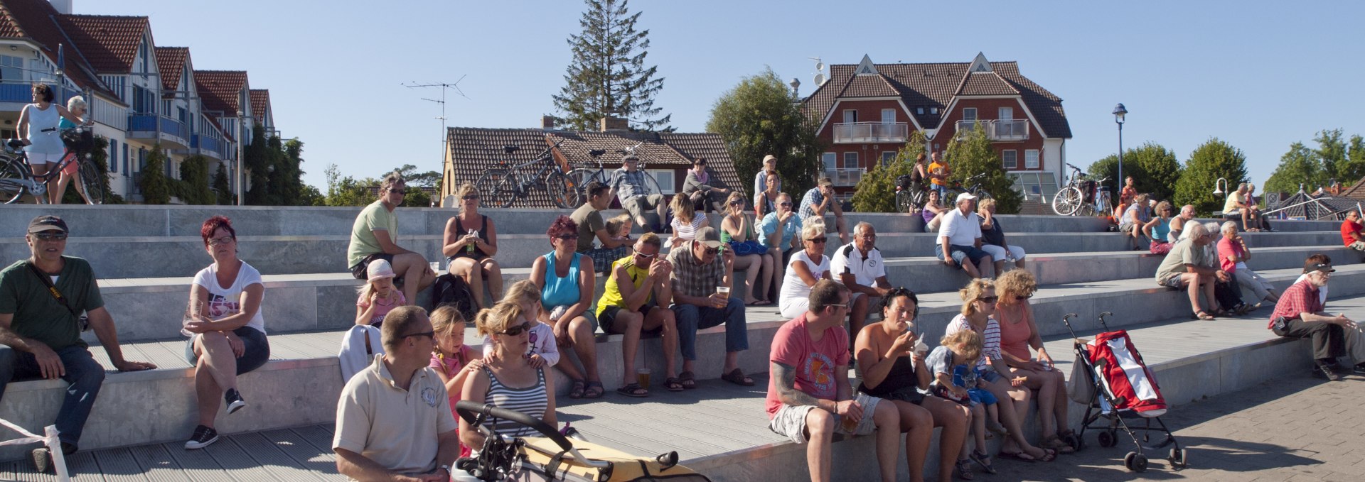 Zingst harbor - ideal place to relax. Harbor concerts provide entertainment here., © Frank Burger