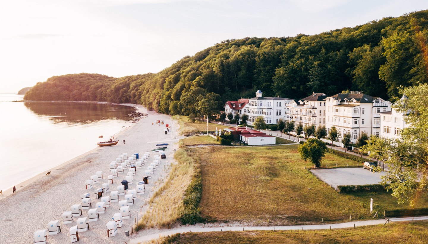 The fishing beach is one of the quiet corners in Binz. A beech forest begins here and stretches up the coast., © TMV/Friedrich