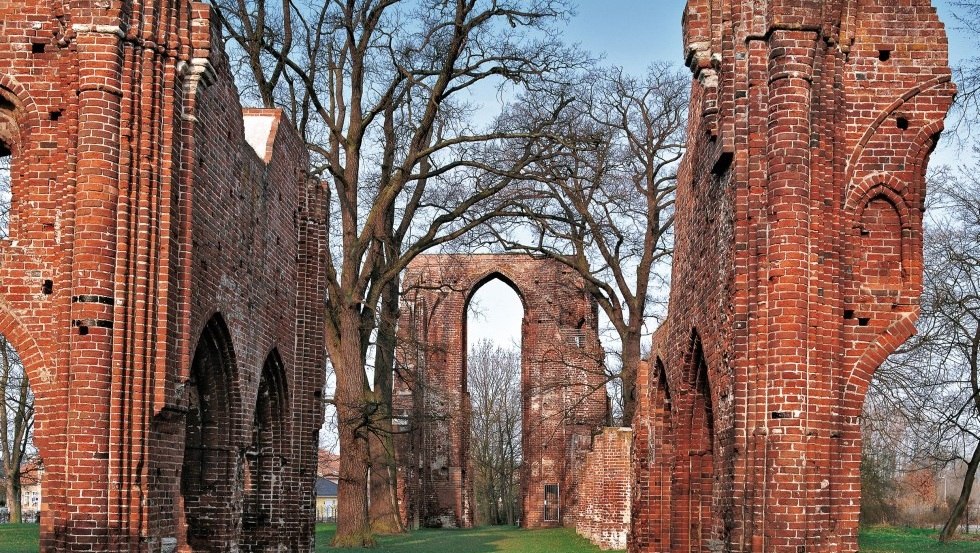 Landmark of Greifswald and achieved world fame by romanticist Caspar David Friedrich: The Eldena Monastery Ruins, © TMV/Grundner