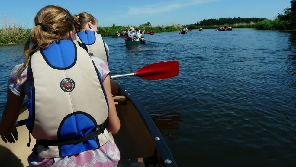 Canoe group on the Warnow in the sunshine, © Sven-Erik Muskulus