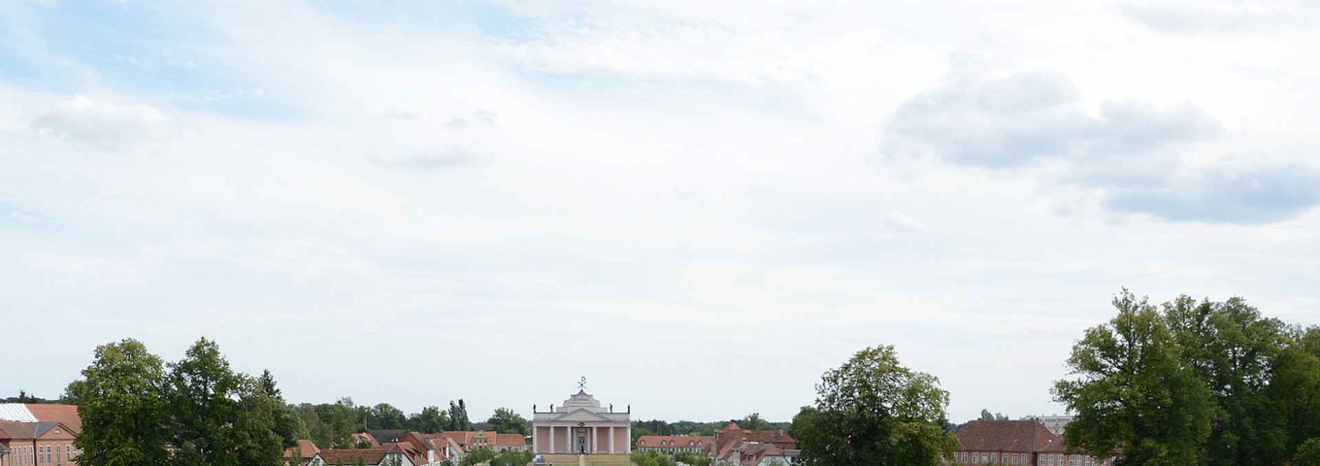 Palace Square, Cascades and Ludwigslust Town Church, © Tourismusverband Mecklenburg-Schwerin