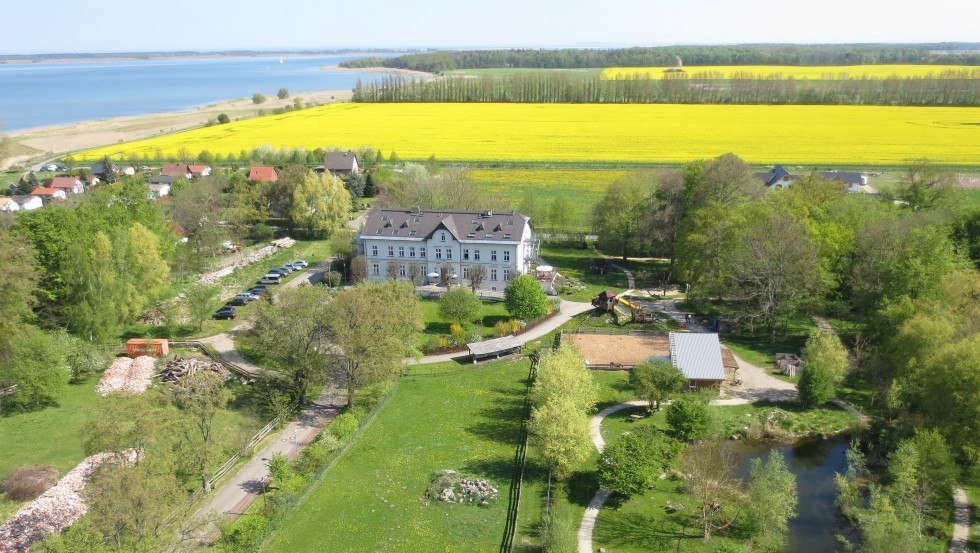 Nisdorf manor from the bird's eye view, © Jürg Gloor, Gut Nisdorf