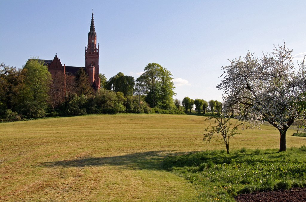 Schlieffenberg surrounded by fields and lakes, © Kirchgemeinde Wattmannshagen