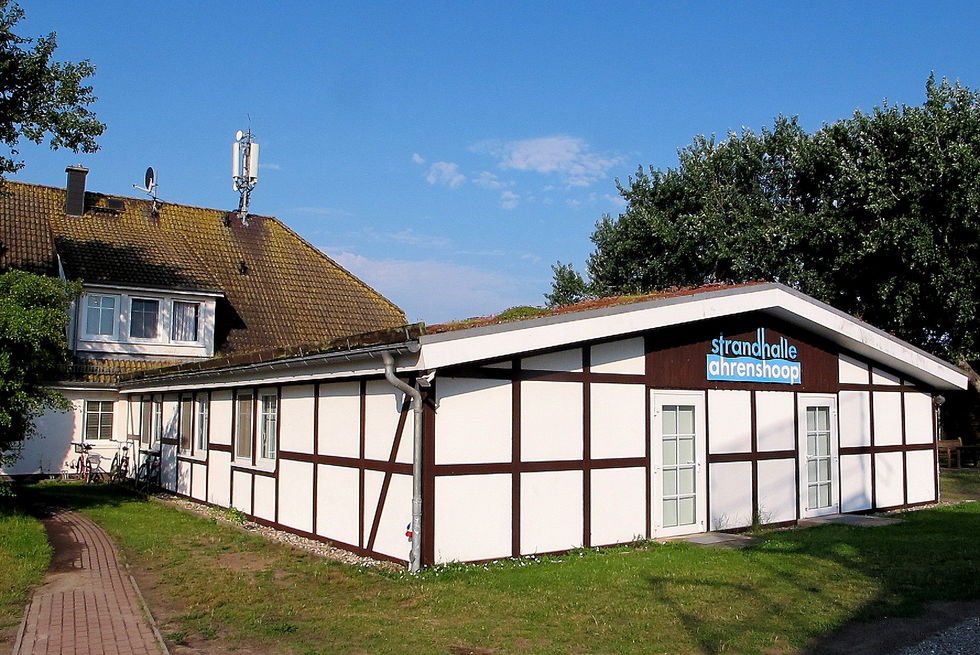 Guest house and beach hall Ahrenshoop, © Kurverwaltung Ahrenshoop · Foto Andrea Krüger