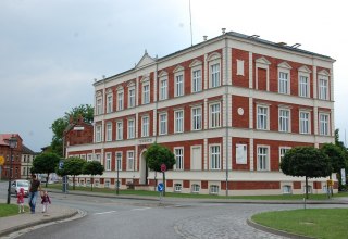 Today, the restored technical center once again houses a vocational training facility., © Gabriele Skorupski