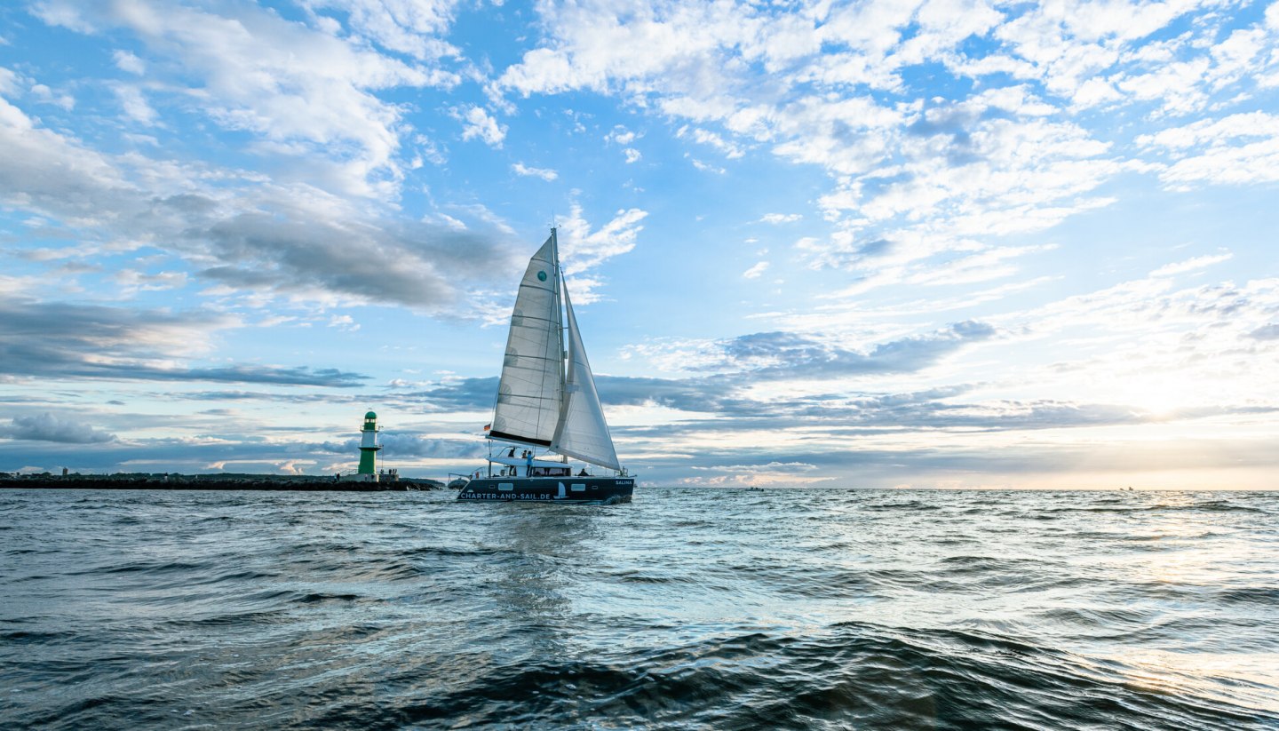 Sailing trip at sunset on the Warnow in Warnemünde, © TMV/Werk3