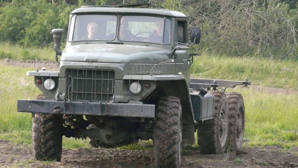 Drive a Russian off-road truck yourself!, © Technik-Verein Pütnitz