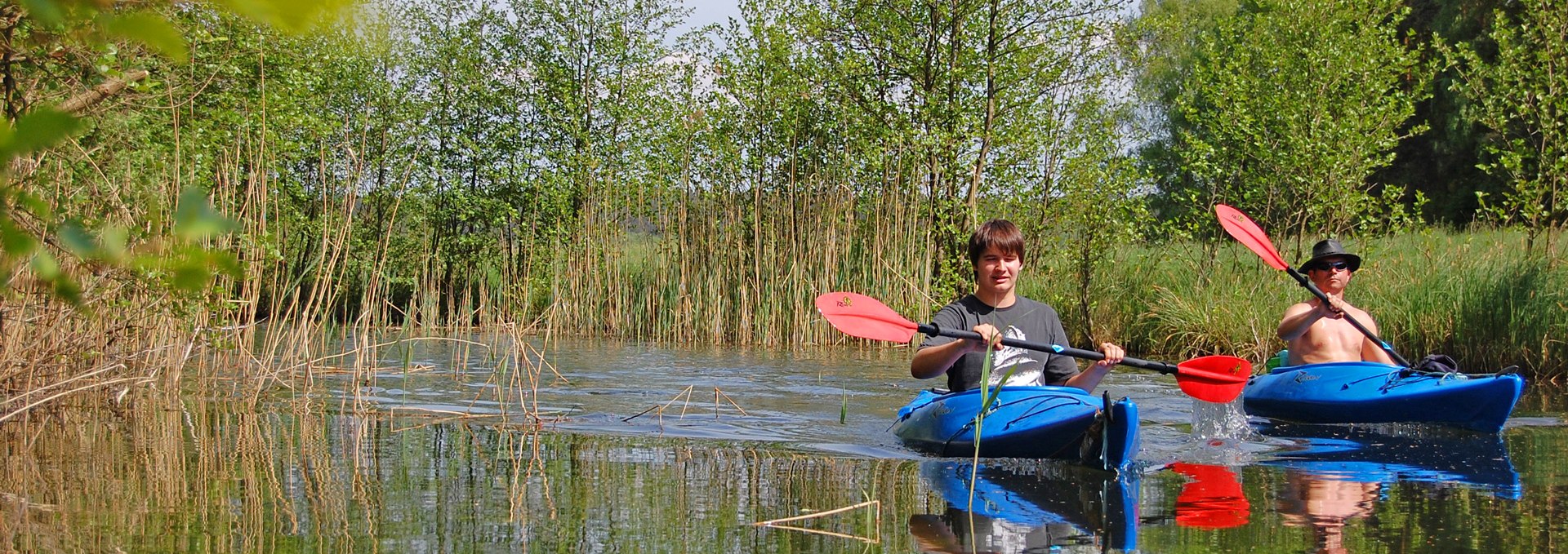 Two paddlers in kayak on the lake., © Ralf Tetmeyer, radreisen-mecklenburg