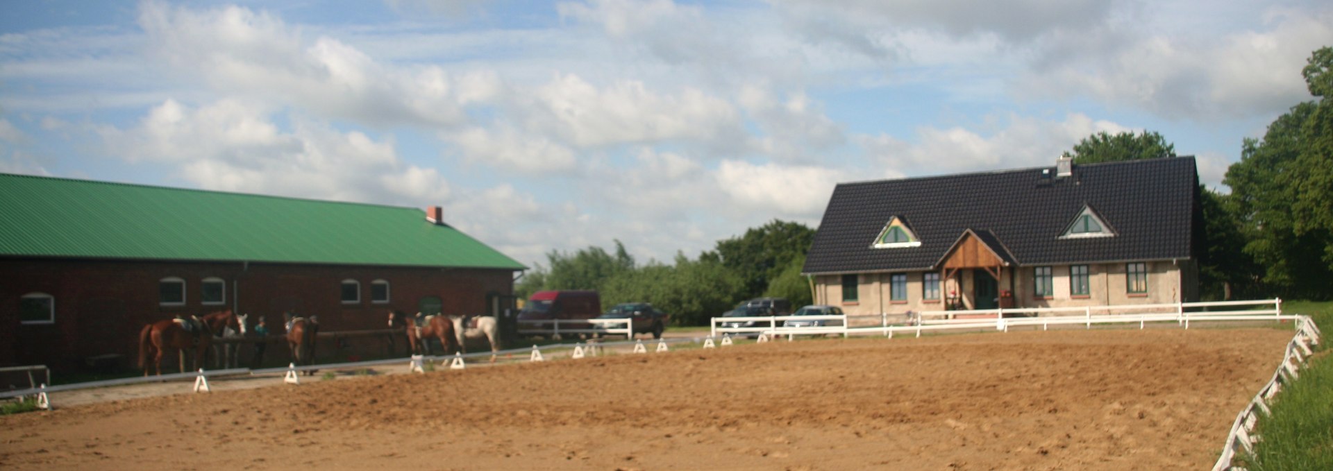 stable-and-home, © Foto: Markgraf