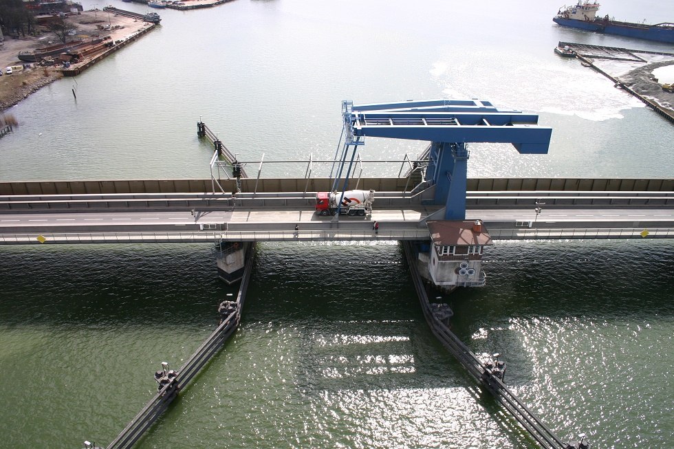 The Rügen Dam - the first fixed navigable crossing of the Strelasund., © Tourismuszentrale Hansestadt Stralsund