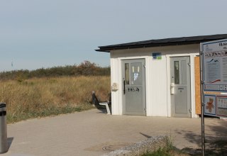 Accessible beach access 18 incl. toilet facilities in Warnemünde, © TZRW