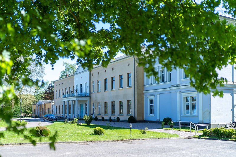 Front view Semlow Castle, © Schloss Semlow A. Hantke