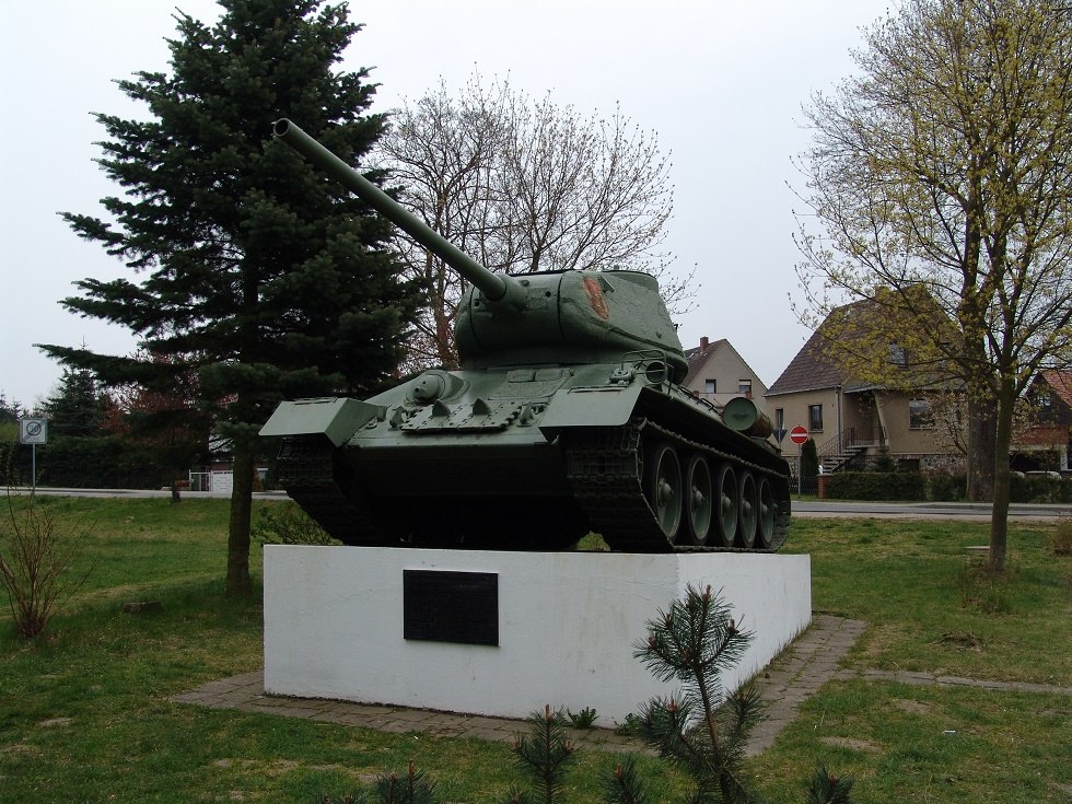 Tank monument in Lalendorf - Russian tank of the type T-34, © B. Fischer