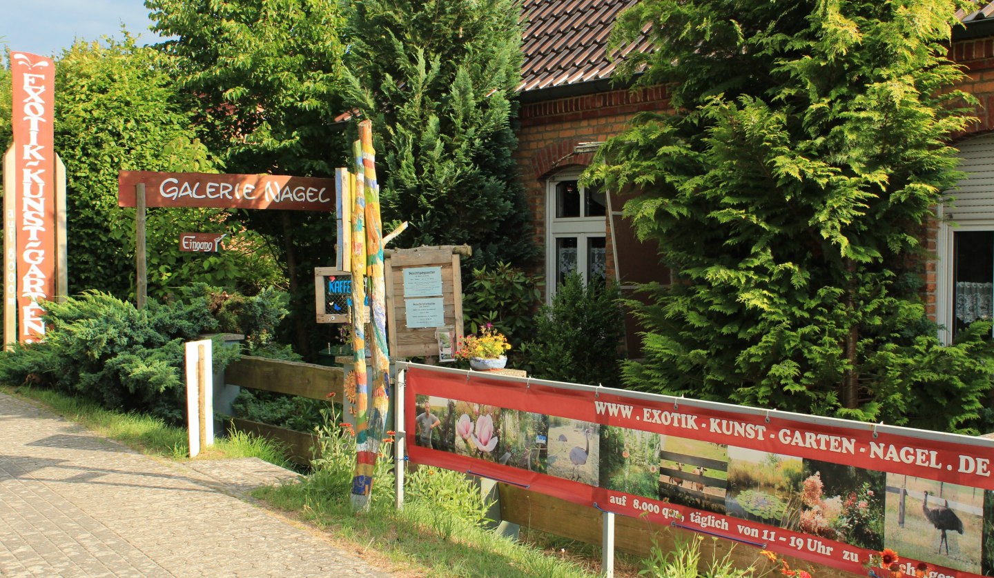 Entrance to the exotic art garden, © Jens Nagel