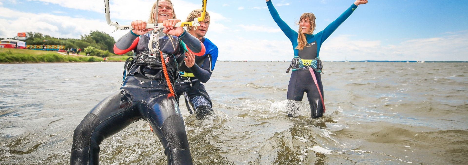 Kitesurfing course, © ummaii.de