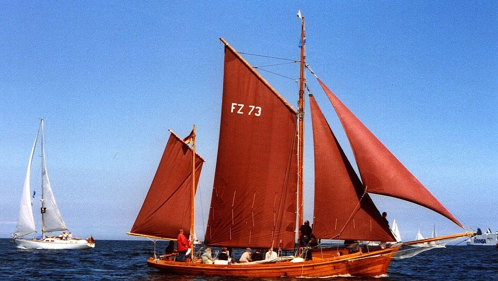 On the way with the traditional Zeesboat "un ick, © LIKEDEELER e.V.