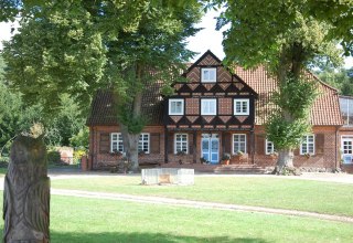 The main and residential house of the potter's farm., © Gabriele Skorupski