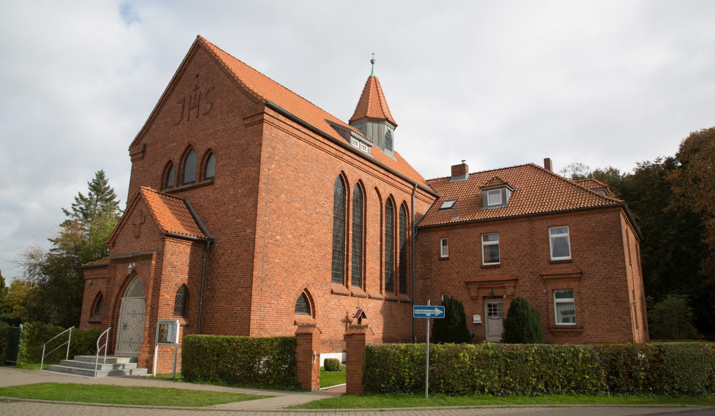 kath. Kirche klein, © Arndt Gläser