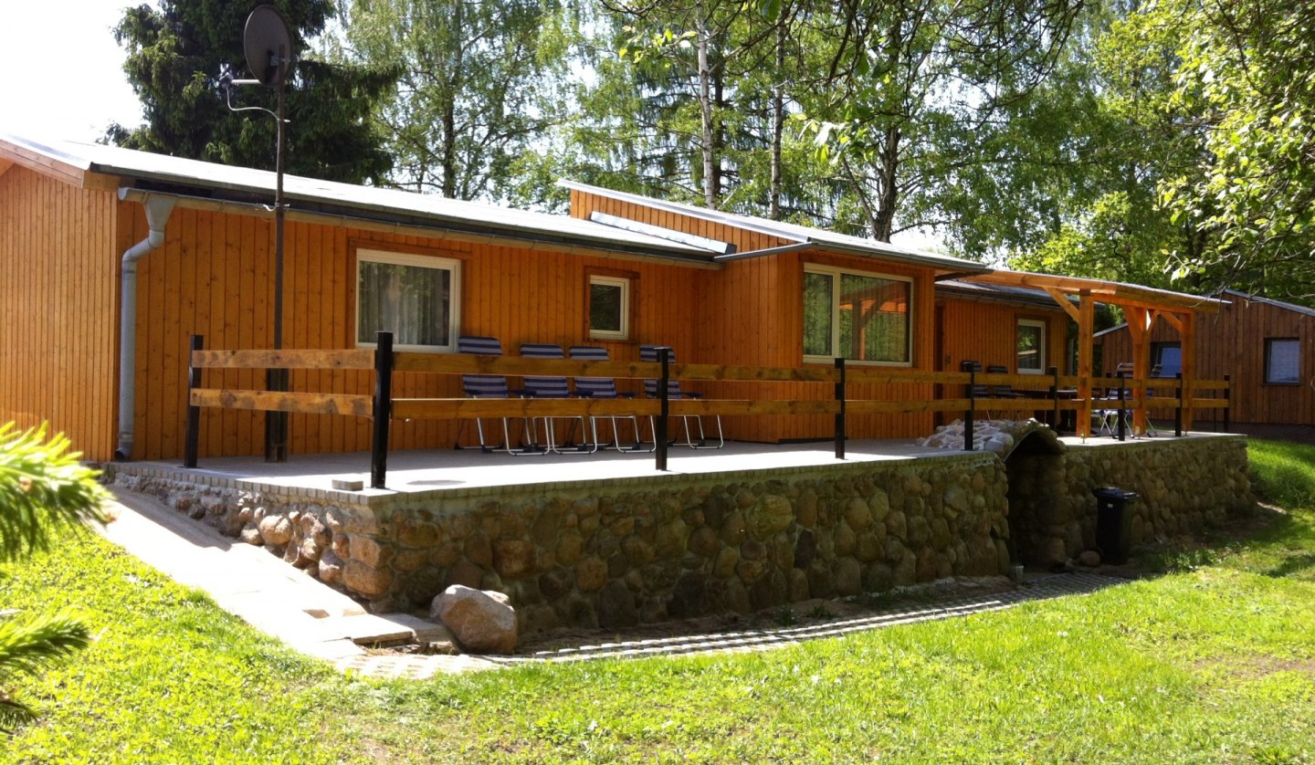 Bungalow in the forest 2, © Henry Pfitzner