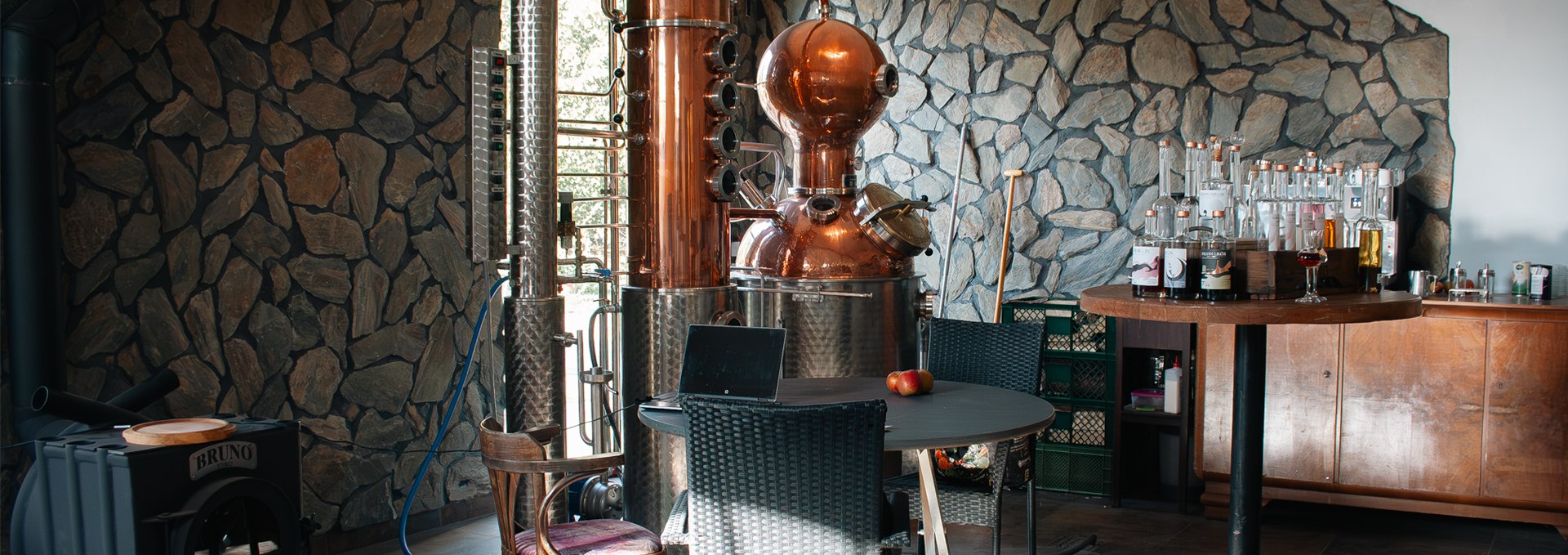 The distillery is a place to work, enjoy, have good conversations and have fun!, © FreudenFeuer Destillerie GbR