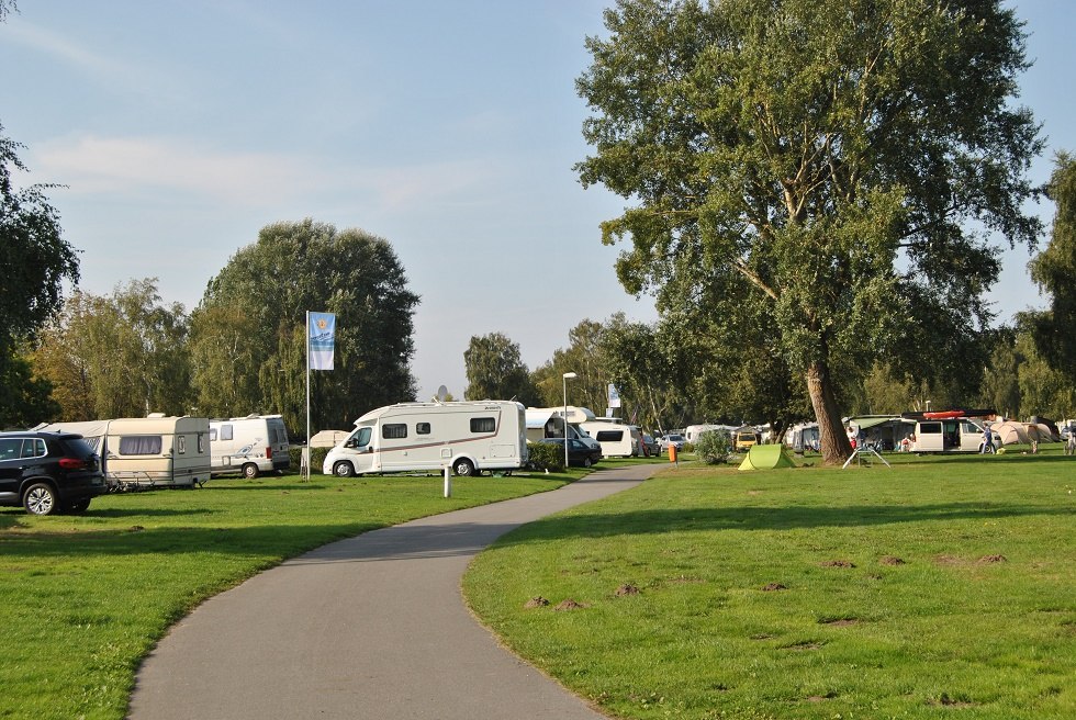 Space for caravans & motorhomes, © OstseeCamp Dierhagen