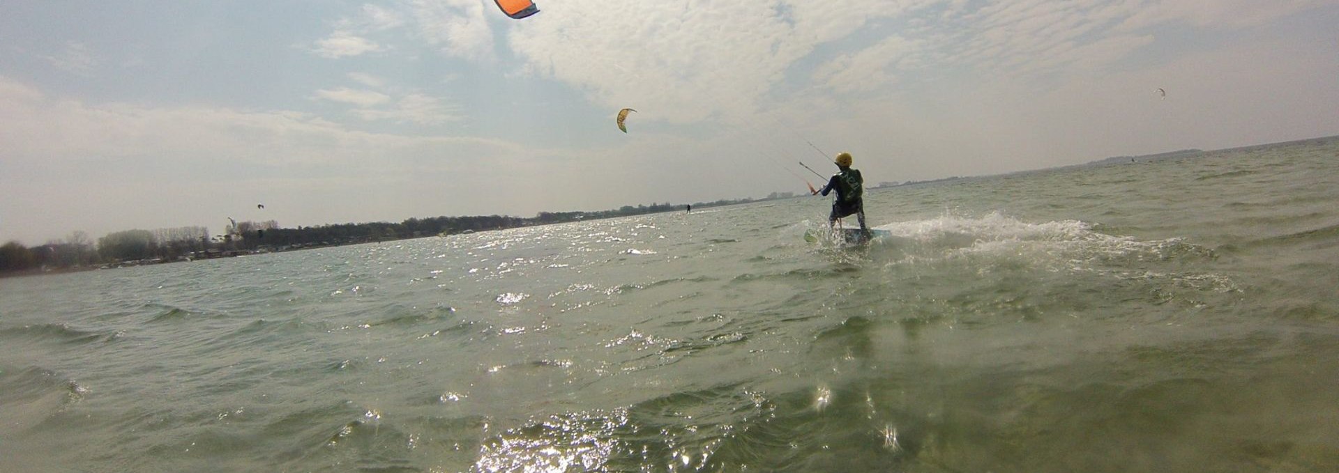 Gliding over water - an incredible feeling, © Kitesurfschule Pepelow