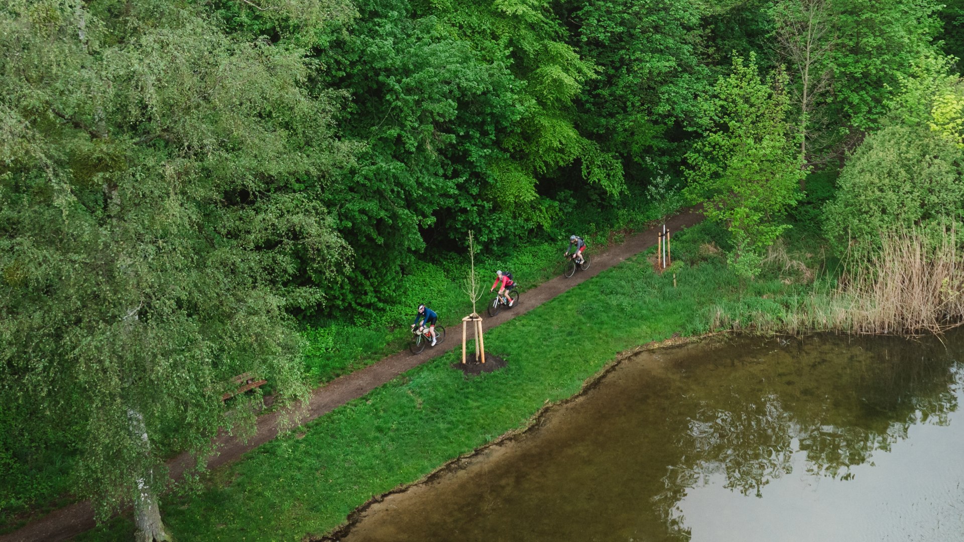 A stroke of luck: the Tiefwarensee is beautiful to look at and perfect for a dip in the cool water.