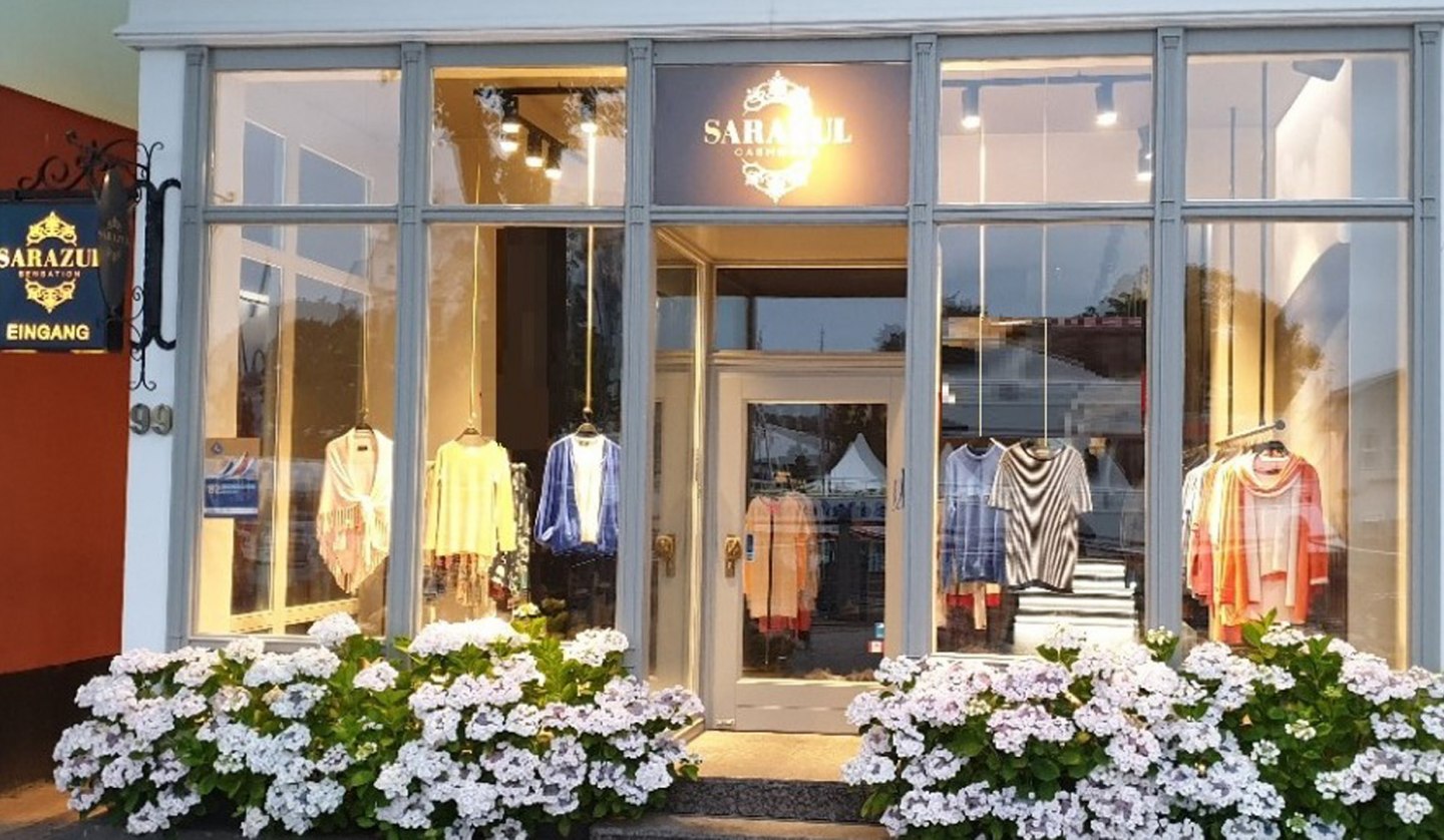 Finest fine cashmere at Sarazul in Warnemünde, © Sarazul