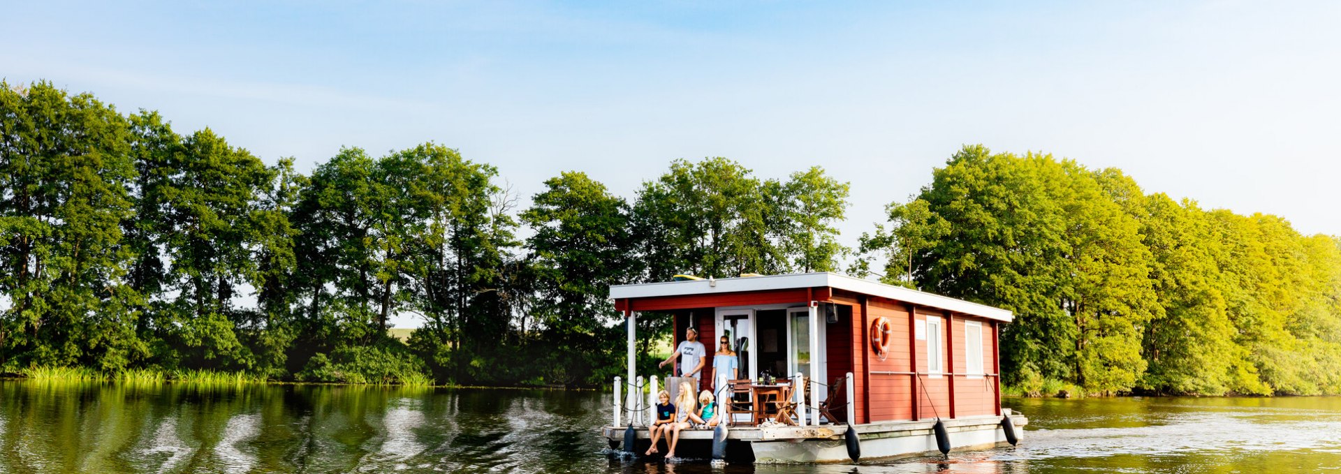 Vacation on the houseboat, © TMV/Kirchgessner