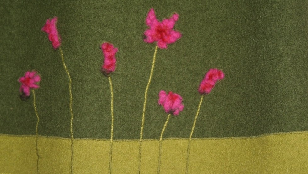 Dress detail from the series flower dresses. Material: whale knit, © Asta Rutzke