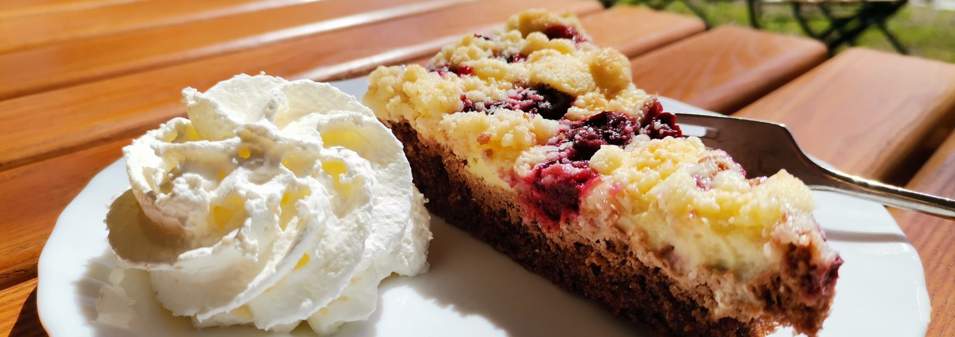 Cherry cake, © Schlösschen