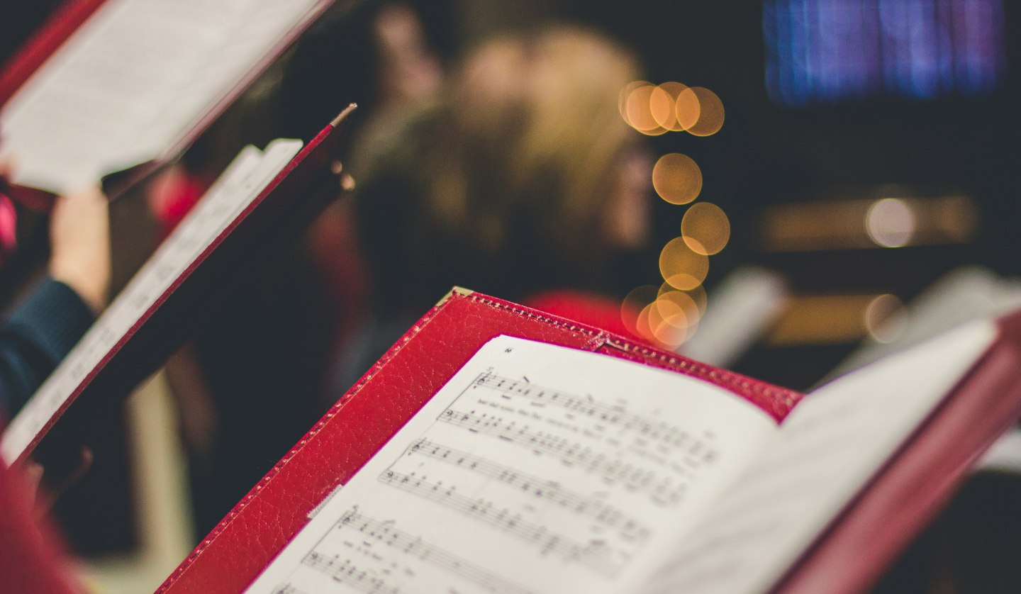 Advent in the park | Fridays: Singing together & torchlight hike on the beach, © Foto von David Beale auf Unsplash