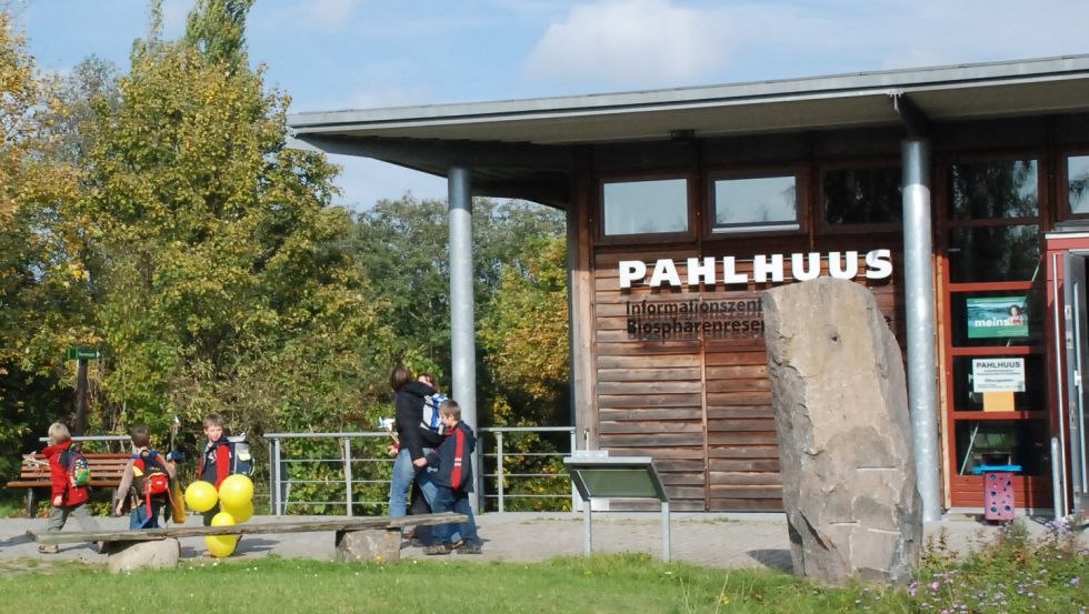 The PAHLHUUS is the information center of the Biosphere Reserve Schaalsee, © PAHLHUUS/Dornblut