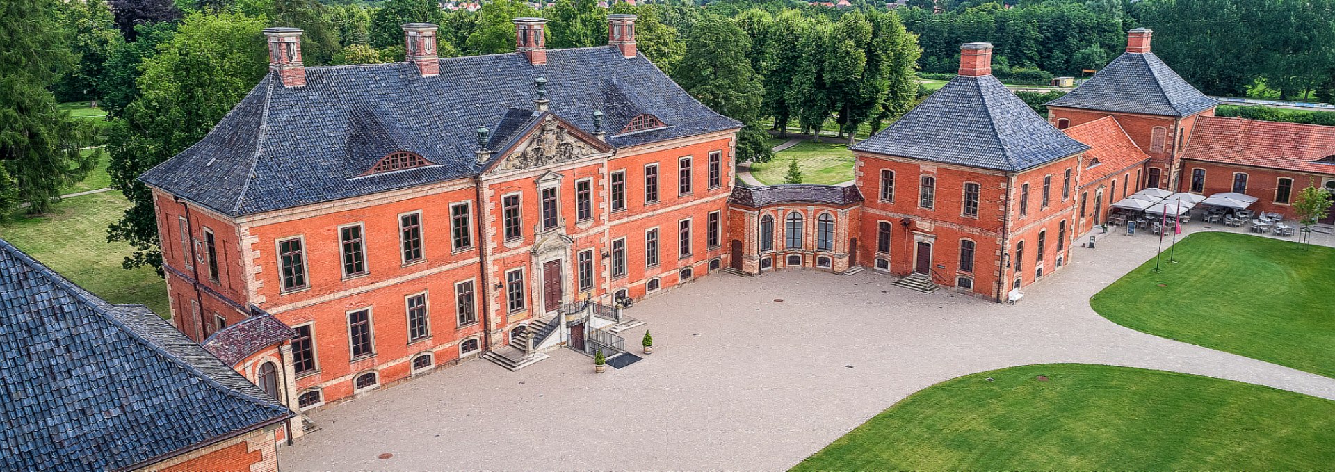 Bothmer Castle from the bird's eye view, © SSGK MV / Funkhaus Creative