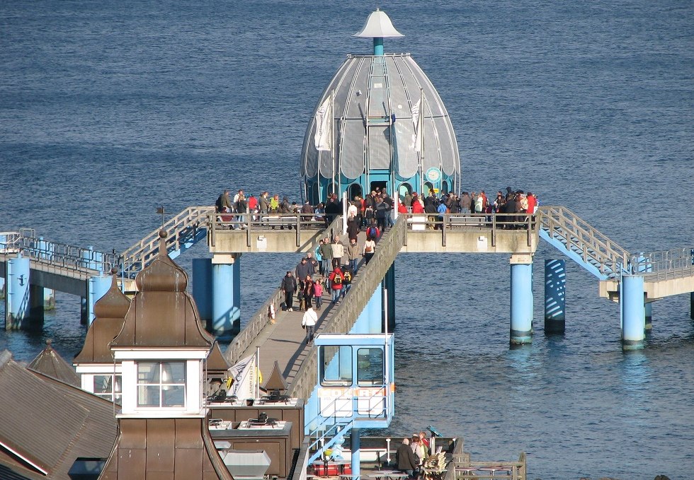 The diving gondola at the Sellin pier., © Tourismuszentrale Rügen