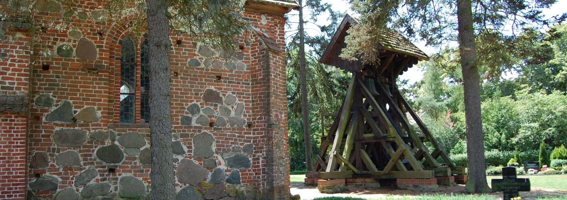 The bell tower of the church in Garwitz, © Foto: Karl-Georg Haustein