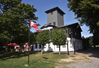 Exterior view of the Störtebeker distillery, © Störtebeker Brennerei GmbH