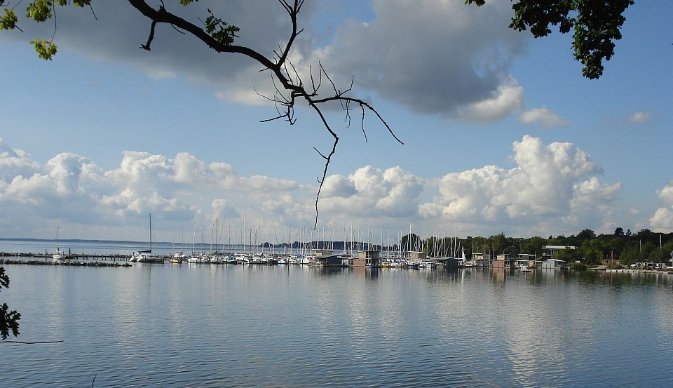 View of the marina from the Goor bathhouse, © TMV/Fischer