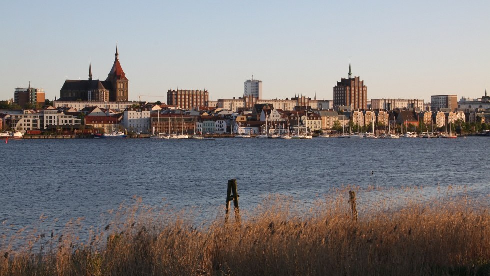 The Rostock city port and the view from over the Warnow River, © TZRW/J. Zittlau