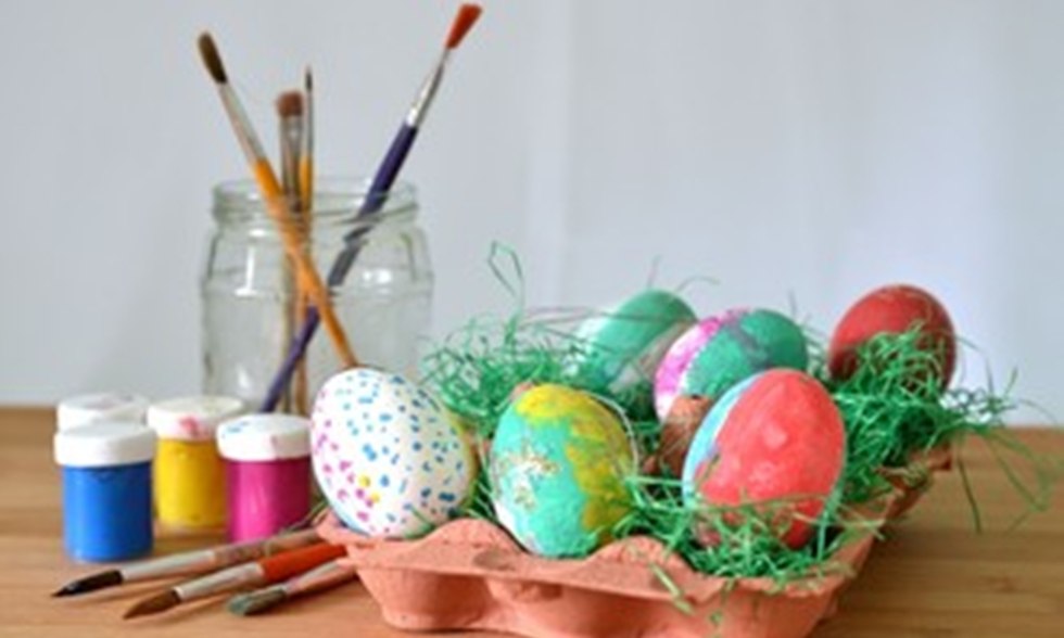 Easter crafts, © Adobe Stock/alisseja